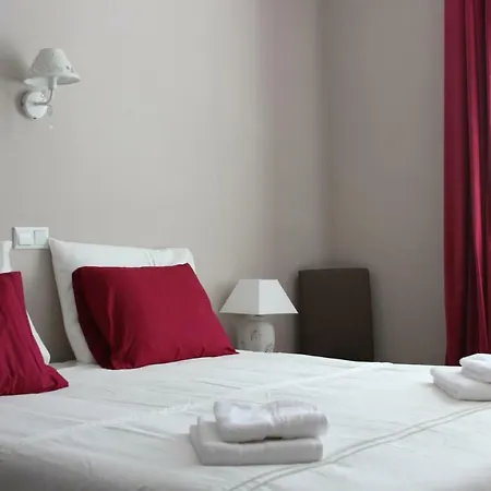 فندق مبيت وإفطار Zazozee 3*